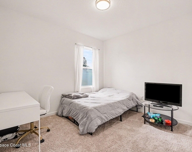 750 Empress Street Se - Photo Thumbnail 14
