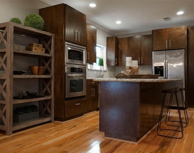 1802 Potomac - Photo Thumbnail 10