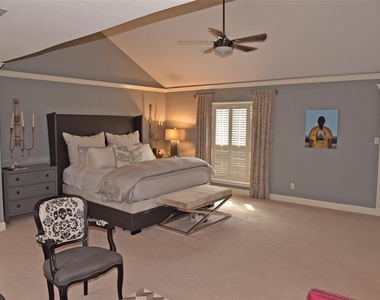 1802 Potomac - Photo Thumbnail 29