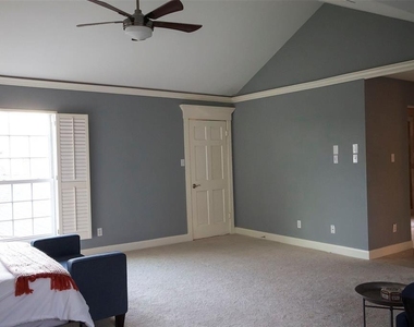 1802 Potomac - Photo Thumbnail 30