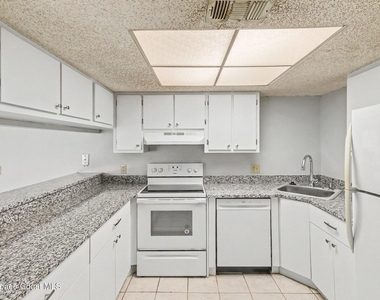1600 Sunny Brook Lane Ne - Photo Thumbnail 3
