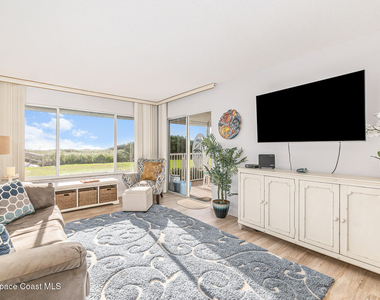 555 Fillmore Avenue - Photo Thumbnail 7