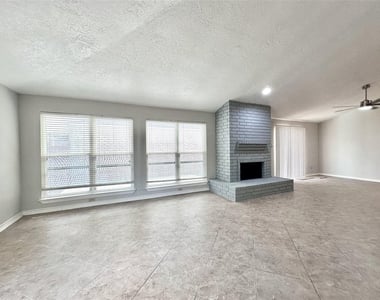 11626 Coachfield Lane - Photo Thumbnail 4