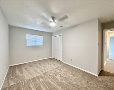 11626 Coachfield Lane - Photo Thumbnail 27