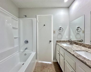 11626 Coachfield Lane - Photo Thumbnail 34