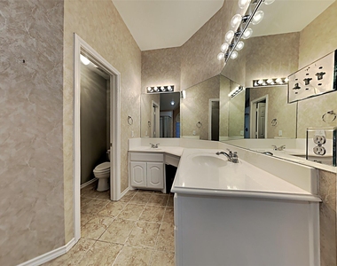 16539 Mesa Point Drive - Photo Thumbnail 13