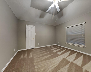 16539 Mesa Point Drive - Photo Thumbnail 10