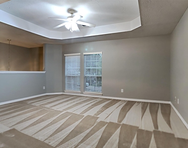 16539 Mesa Point Drive - Photo Thumbnail 2