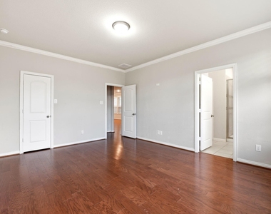 7322 Purple Aster Lane - Photo Thumbnail 8
