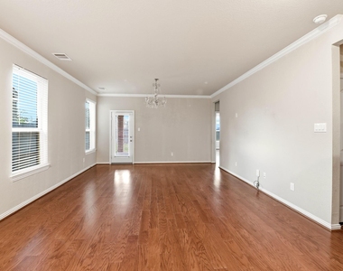 7322 Purple Aster Lane - Photo Thumbnail 2