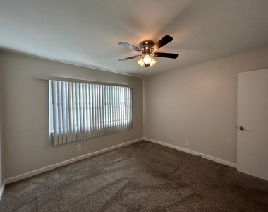 3629 N Macgregor Wa - Photo Thumbnail 19