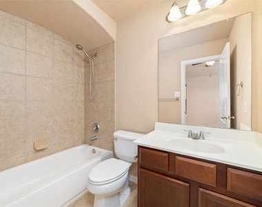 2051 Brodie Lane - Photo Thumbnail 40