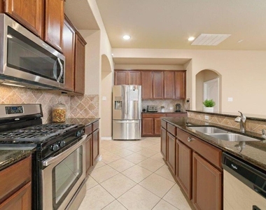 2051 Brodie Lane - Photo Thumbnail 17