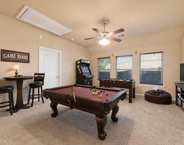 2051 Brodie Lane - Photo Thumbnail 34