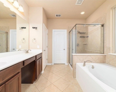 2051 Brodie Lane - Photo Thumbnail 29