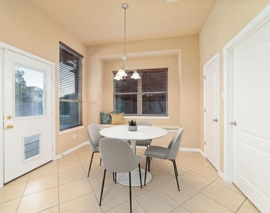 2051 Brodie Lane - Photo Thumbnail 21