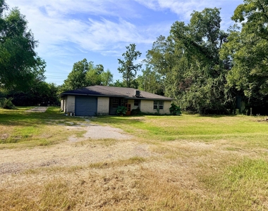 15915 Jennings Road - Photo Thumbnail 1
