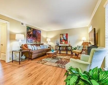 10220 Memorial Drive - Photo Thumbnail 3