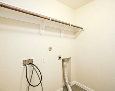 10014 Orchid Spring Lane - Photo Thumbnail 19
