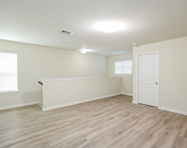 10014 Orchid Spring Lane - Photo Thumbnail 15