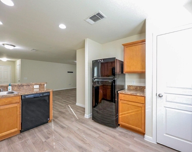 10014 Orchid Spring Lane - Photo Thumbnail 5