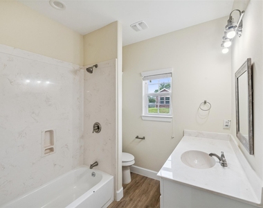 14107 Overstreet - Photo Thumbnail 18