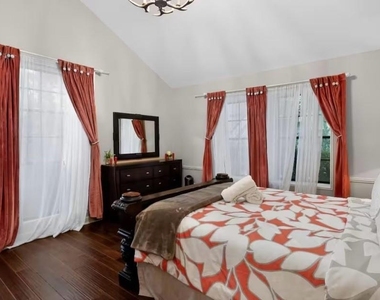 14111 Decker Drive - Photo Thumbnail 23