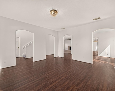 14402 Lawton Ridge Drive - Photo Thumbnail 2