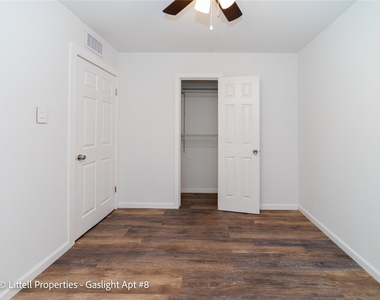 604 W Main St - Photo Thumbnail 8