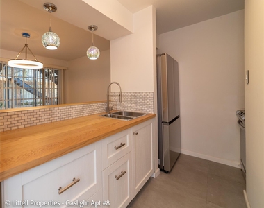 604 W Main St - Photo Thumbnail 3