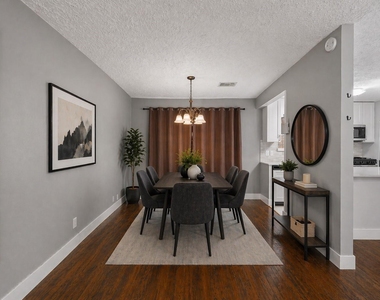 3002 Newcastle Drive - Photo Thumbnail 12