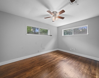 3002 Newcastle Drive - Photo Thumbnail 17