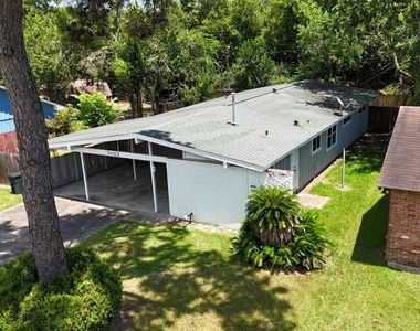 3002 Newcastle Drive - Photo Thumbnail 4