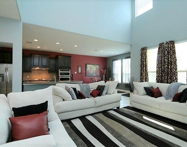 4811 Lennon Park Court - Photo Thumbnail 12