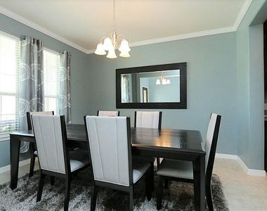 4811 Lennon Park Court - Photo Thumbnail 4