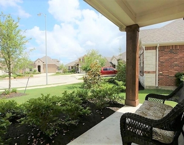 4811 Lennon Park Court - Photo Thumbnail 17
