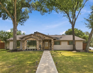 10823 Chimney Rock Road - Photo Thumbnail 3