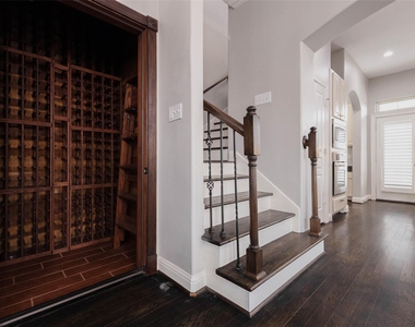 12 Versante Court - Photo Thumbnail 1