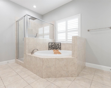 12 Versante Court - Photo Thumbnail 29