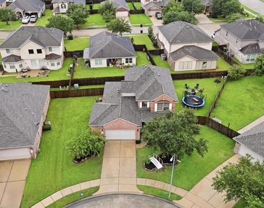 9906 Jewel Lane - Photo Thumbnail 25