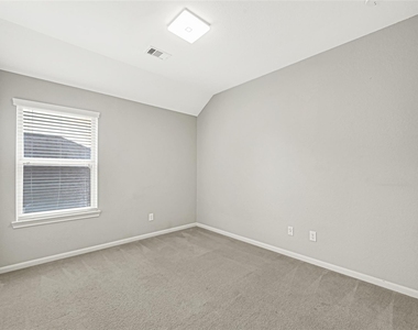 6102 Nicholas Ln - Photo Thumbnail 25