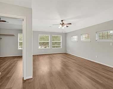 6102 Nicholas Ln - Photo Thumbnail 19