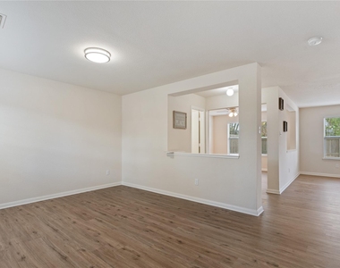 3910 Brighton Springs Lane - Photo Thumbnail 6