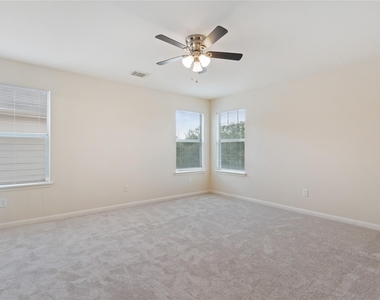 3910 Brighton Springs Lane - Photo Thumbnail 19