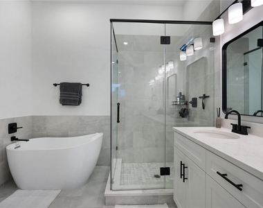 9902 Clark Road - Photo Thumbnail 10