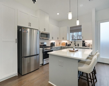 9902 Clark Road - Photo Thumbnail 4