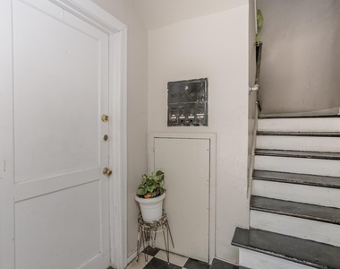 1828 W Main Street - Photo Thumbnail 3