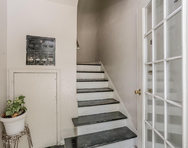 1828 W Main Street - Photo Thumbnail 2
