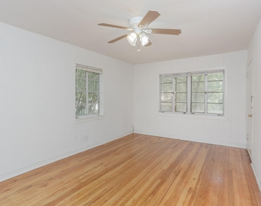 1828 W Main Street - Photo Thumbnail 4