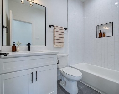 4425 Providence Street - Photo Thumbnail 22
